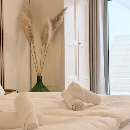 Neu! Muenchner Oase Mit Zwei Terassen Apartment *